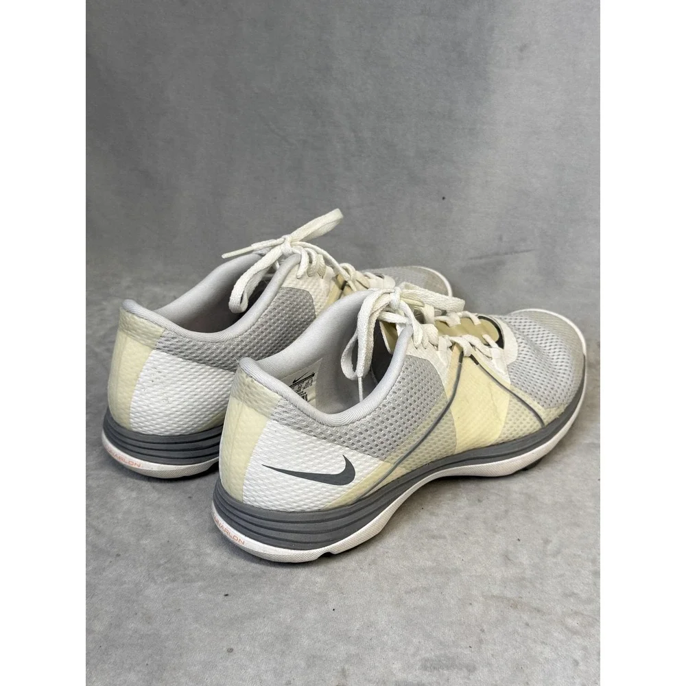 Nike Training Shoes Womens Size 8.5 White Gray‎ Lunarlon Sneakers 628539-002